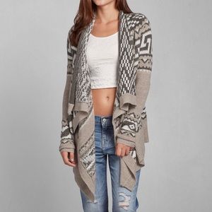 Abercrombie and Fitch Cardigan M/L - Final Price
